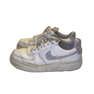 Nike Air Force 1 Pixel SE size 10.5